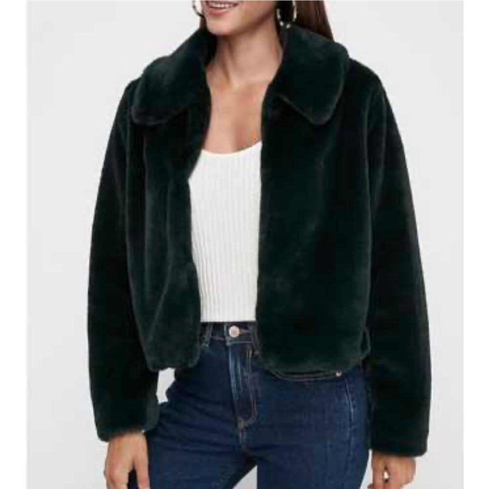 Express Faux Fur Black Short Cropped Jacket Lined Oversized Hook Closure Size L